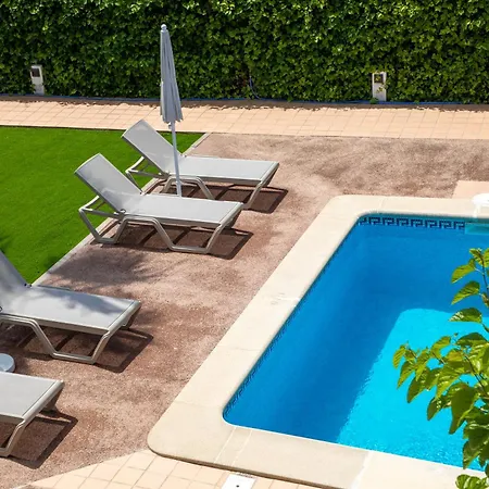 Daire Island Cala'N Blanes (Menorca)