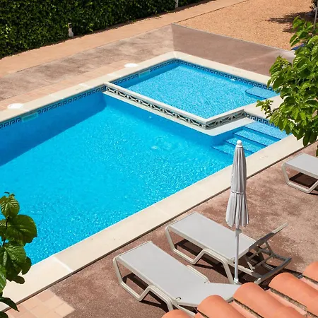 Daire Island Cala'N Blanes (Menorca)